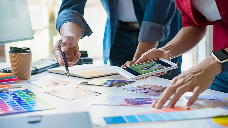 Working with a branding agency vs. an in-house team